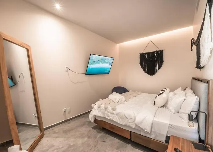 Villa Mistiq Luxury Getaway